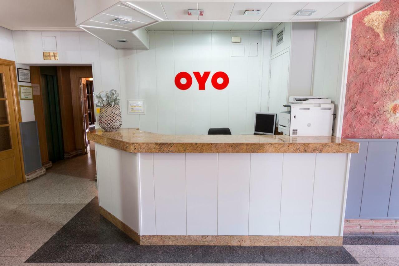 Oyo Hotel Los Alamos ปลาเซนเซีย ภายนอก รูปภาพ